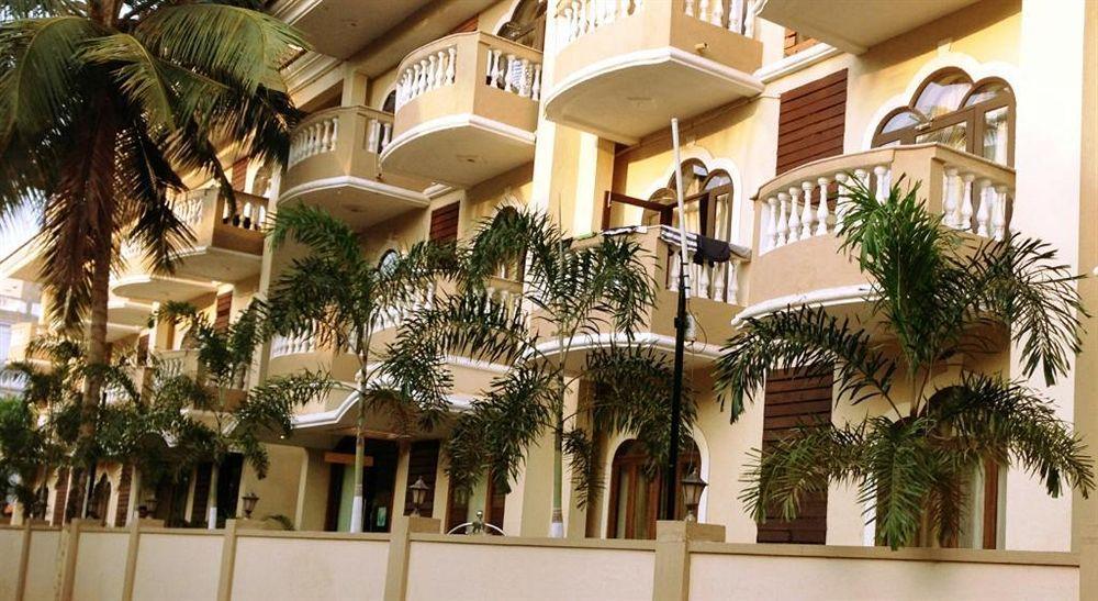 Sukhmantra Resort & Spa Candolim Eksteriør billede