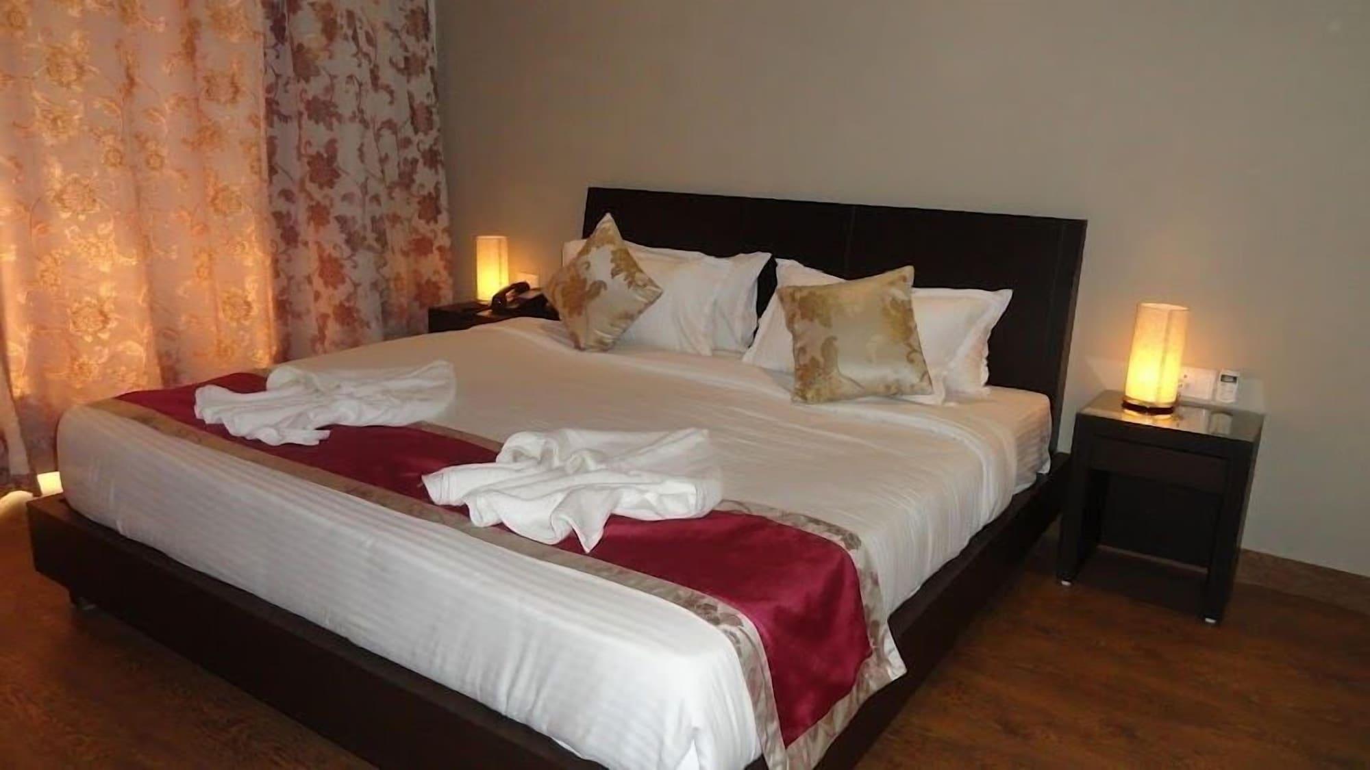 Sukhmantra Resort & Spa Candolim Eksteriør billede