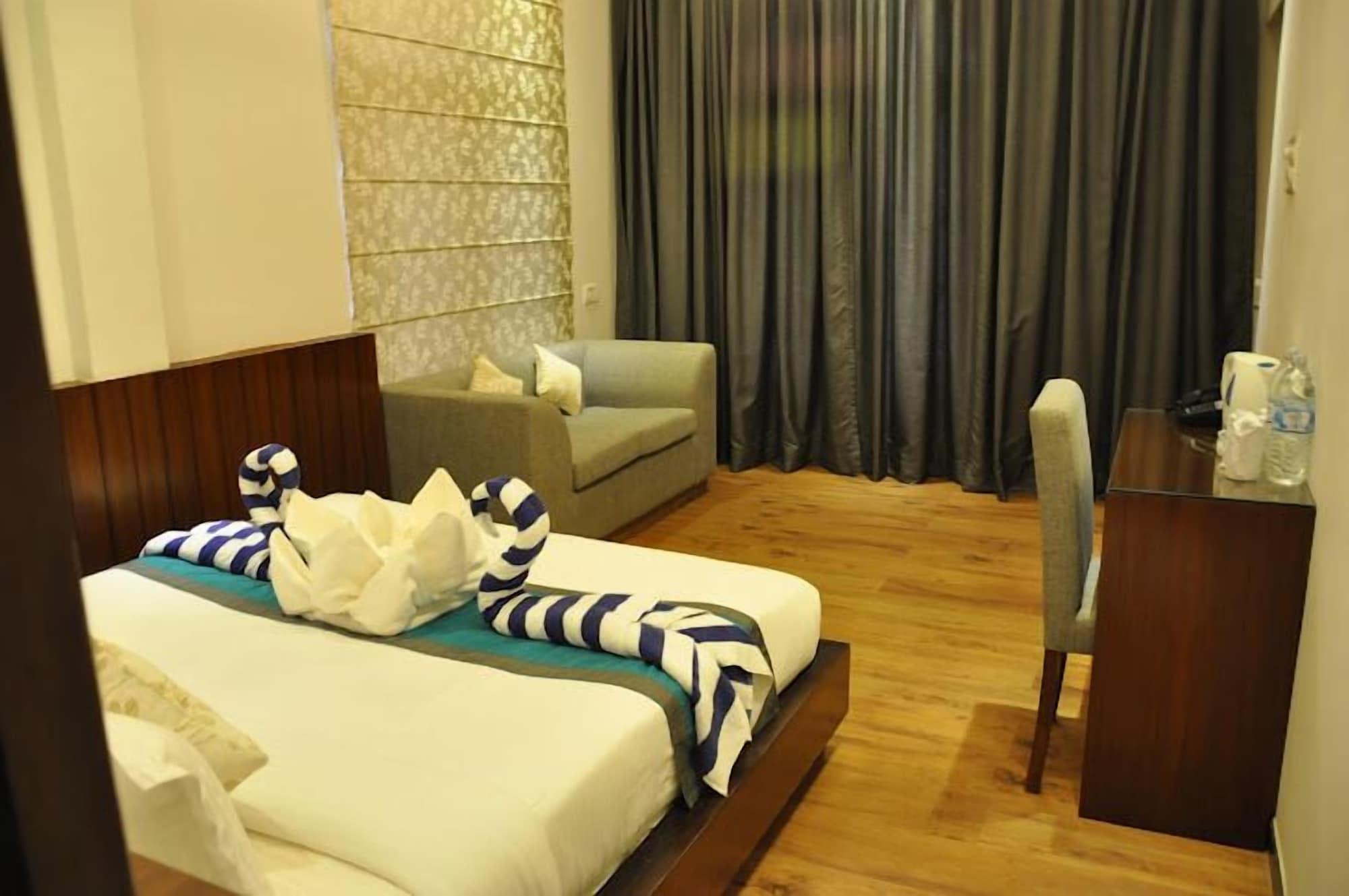 Sukhmantra Resort & Spa Candolim Eksteriør billede