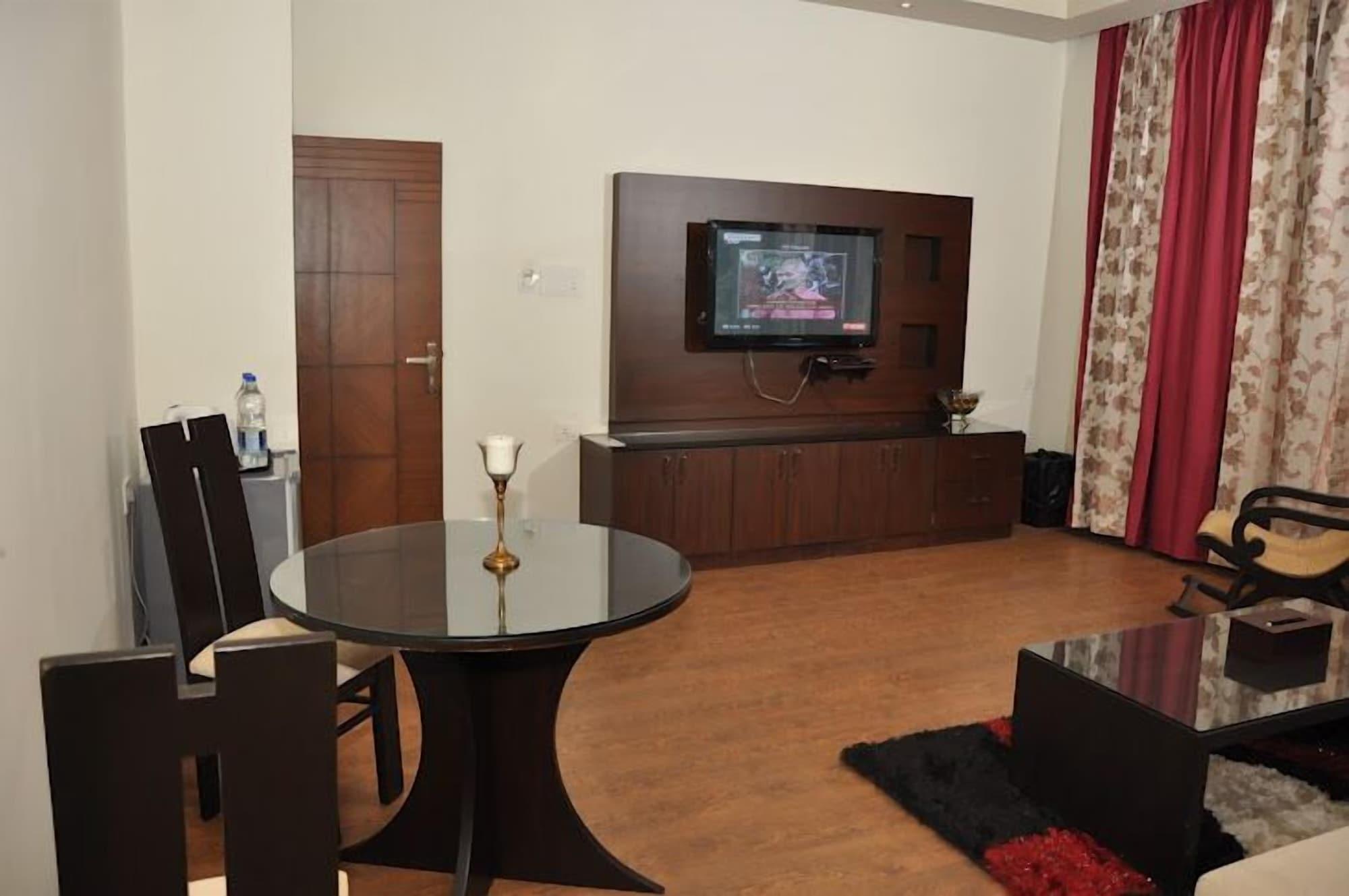 Sukhmantra Resort & Spa Candolim Eksteriør billede