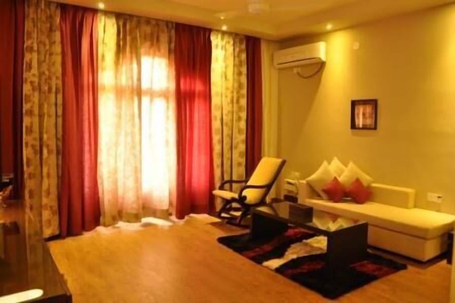 Sukhmantra Resort & Spa Candolim Eksteriør billede